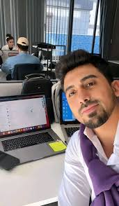 Introduction of Turkish Singer Aleyna