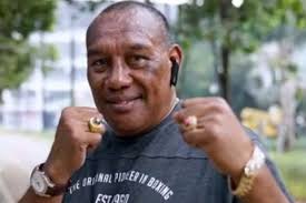 Mengenang Albert Papilaya, si Pemilik Jotosan Keras, Sahabat Oscar De La  Hoya