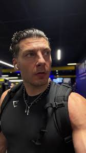 MUFFINS HYPERPROTÉINÉS 🧁🍫🍓 🧁 INGRÉDIENTS (pour 10 muffins)🧁 :