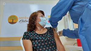 *posterior a su vacunación recibirán una cita para la aplicación de la segunda dosis entre 8 y 12 semanas después de aplicación de la primera dosis. Ecuador Reanudara El Proceso De Vacunacion Contra La Covid 19 Para Adultos Mayores