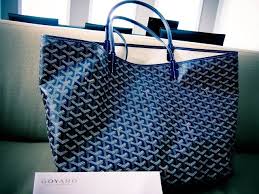 The ultimate destination for guaranteed authentic goyard totes at up to 70% off. 17 Goyard St Louis Ideen In 2021 Taschen Schone Handtaschen Luxus Taschen