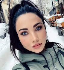 Jessica Green Hair Pale Skin Dark Hair Pale Skin Pale Skin Makeup