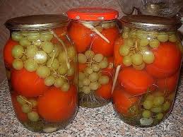 как получить 9 процентный уксус из 70 процентного уксуса Ya Prosto Obozhayu Etot Recept Pomidory S Vinogradom Bez Uksusa Recepty Konservirovanie