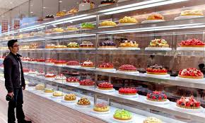 4 Cake Lovers Cake Shop Interior Storing Cake Japanese Cake