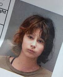 It's been another 24 hours of no word or sight of Marinda! Just sad how  there are people out there know that there are laws behind harboring a  minor that is a