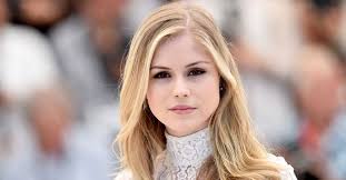 Apr 05, 2011 · erin moriarty cbs news. Erin Moriarty Height Age Bio Net Worth Dating Creeto