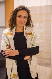«j'aime beaucoup cette phrase du philosophe frantz fanon: Entretien Delphine Horvilleur Une Rabbine Peu Orthodoxe La Seyne Maville Com