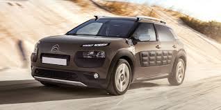 Comparación de las características técnicas, de equipamiento, seguridad y precios de peugeot 2008 y citroën c4 cactus. Citroen C4 Cactus Colours Guide And Prices Carwow