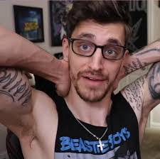 Alex Hefner's Instagram, Twitter & Facebook