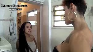 TRAVESTI COMENDO MULHER - XNXX.COM