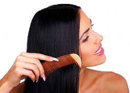 To choose the best comb, you must take into account the nature of your hair (soft or hard, short or long), convenience and style. How To Comb Hair Women Find Health Tips