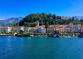 Its proximity to lake como and to the alps has made como a tourist destination, and the city contains numerous works of art, churches, gardens, museums, theatres, parks, and palaces: Como Italien Tourismus In Como Tripadvisor