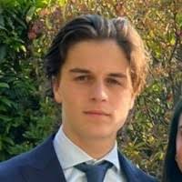 600+ "Bravard" profiles