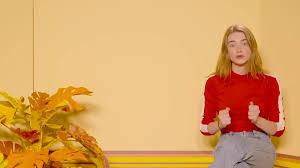 She was born on saturday, october 26, 1996. File Zo Maak Je Een Goede Naaktfoto Emma S Peepshow Webm Wikimedia Commons