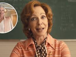 'i have my own theories'. Actress Allison Janney Feels Freedom With Gray Hair