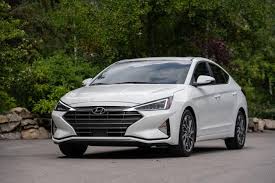 Save $5,052 on a 2017 hyundai elantra se sedan fwd near you. Usa 2019 Hyundai Elantra Facelift Revealed Team Bhp