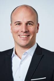 Frank Vesce's Instagram, Twitter & Facebook