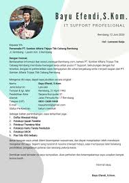 Fotocopy transcript nilai, daftar riwayat hidup (cv) hormat saya, dicky chandra. Contoh Surat Lamaran Kerja Komputer Surat Pimpinan Menulis