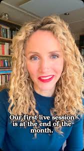 Suzannah Lipscomb added a new photo.