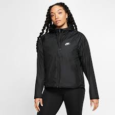 Modèle avec col droit dissimulant une capuche munie d'un lien de serrage. Femmes Noir Coupe Vent Nike Fr