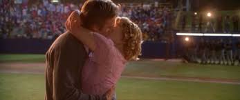 Is 'Never Been Kissed' the Weirdest, Most Screwed-Up Romantic Comedy of All  Time?