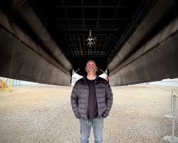 Wheels up! Had a fantastic visit to @thehangarmuseum, catching up with  Executive Director, Brian Desjardin. We talked about the future of Canadian  aviation and the incredible work Brian and his volunteers do.