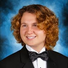 Michelle Dobies's Instagram, Twitter & Facebook