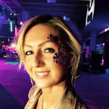 Kimberley Nolan's Instagram, Twitter & Facebook