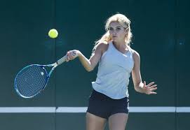 A better houston, tx tennis league with the best format, biggest opponent selection & most flexible scheduling. Girls Tennis Fayetteville S Houston Has No Problems With Singles Play