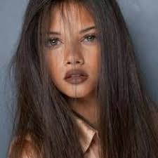 Stream Aya Ismail music