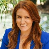 Vicki Stark's Instagram, Twitter & Facebook