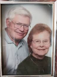 Birthdays for 9-4-2017: Anne M. Putt (daughter of Clara Fern Glunt) -57,  Lee Allen Glunt of Robards, KY -65, Nancy Carol Peabody (widow of William  John Glunt) -69, Myrl Glunt *pictured of