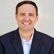 One year ago, I made the decision to quit my day job and take PeakRankings  full time. Here's what happened. 1) I threw myself into an uncomfortable  environment with just 12 months