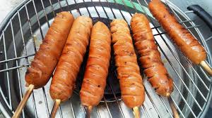 Jan 19, 2021 · iris sosis sesuai dengan keinginan kalian agar bumbu dapat meresap dengan sempurna. Peluang Usaha Sosis Bakar Yang Menguntungkan Panggangan Sosis