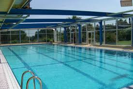 Piscine Des Iris A Nimes Horaires Tarifs Et Telephone Guide Piscine Fr