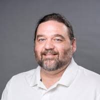 Glenn Dow's Instagram, Twitter & Facebook