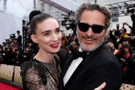 Joaquin phoenix has spent a large chunk of his life in the spotlight, but because of his leading role in joker, he has recently been faced with even more questions about his career and his personal life. Rooney Mara And Joaquin Phoenix S Relationship From How They Met To Baby News London Evening Standard Evening Standard