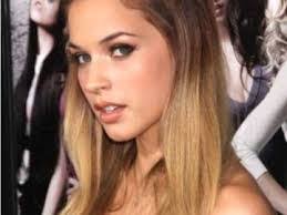 Zack Knapp's Instagram, Twitter & Facebook