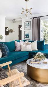 Alcott Sectional Sofa Decoracao Da Sala Decoracao Da Sala De Estar Salas Coloridas
