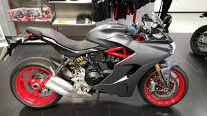 We provide a great number of authentic products from many top sport brands. 2018 Ducati Supersport 939 Youtube