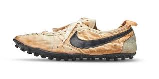 Créé en 1871, le groupe familial rautureau apple shoes a été vendu au brestois xavier marie (créateur de maisons du monde) qui détient désormais les marques no. Ø§ÙØ³ÙØ±Ø© Ø§ÙØ°Ø§ØªÙØ© Ø§ÙÙØ¹Ø§Ø±Ø¶Ø© ØªØ¹ÙØ³ Les Plus Belle Chaussure Du Monde Nike Autofficinall It