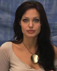 We love Actor Angelina Jolie.. 🌺💙