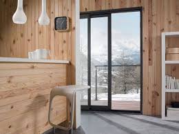 10 Inspirations Qui Vont Vous Faire Changer D Avis Sur Le Lambris Elle Decoration En 2020 Lambris Maison Prefabriquee Lambris Interieur