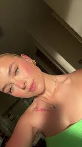 Imogen Eason's Instagram, Twitter & Facebook