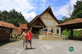 The museum includes a library and a small theater hall. Orang Asli Museum Muzium Orang Asli Gombak Selangor