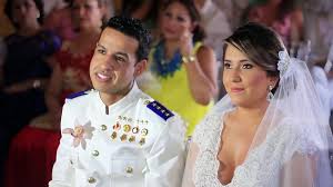 Martin elias on wn network delivers the latest videos and editable pages for news & events, including entertainment, music, sports, science and more, sign up and share your playlists. Asi Fue El Matrimonio De Martin Elias Con Su Mona Linda Video Dailymotion