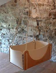 La Culla A Sospensione Roll Roll The Hanging Cradle Culla Design Sostenibile Design