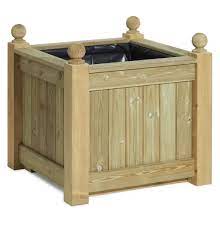 These baby versailles planters are for customers who require a narrower planter where the standard size corner posts would look out of place because of their size. Versailles Planter Square Wooden Planter Taylor Made
