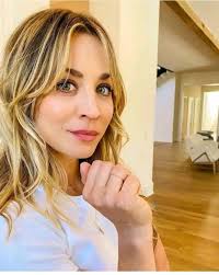 Tell my daughter how beautiful she is