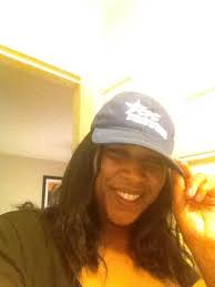 Lena Hendrix (@lhendrix09)